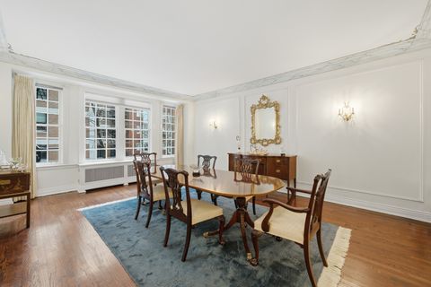 Tiny photo for 232 E Walton Place #3E, Chicago, IL 60611 (MLS # 12559408)