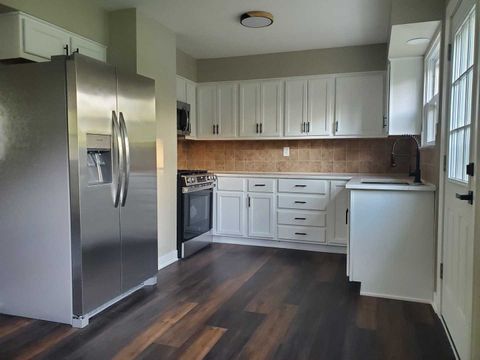 Tiny photo for 1048 Belle Plaine Avenue, Gurnee, IL 60031 (MLS # 12638153)