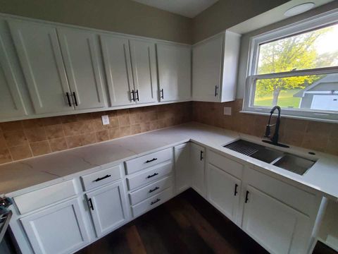 Tiny photo for 1048 Belle Plaine Avenue, Gurnee, IL 60031 (MLS # 12638153)