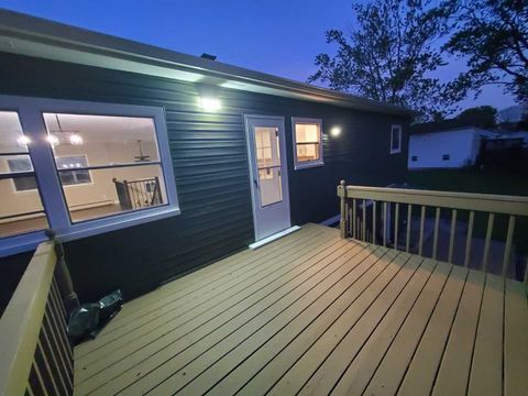 Tiny photo for 1048 Belle Plaine Avenue, Gurnee, IL 60031 (MLS # 12638153)