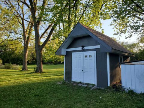 Tiny photo for 1048 Belle Plaine Avenue, Gurnee, IL 60031 (MLS # 12638153)