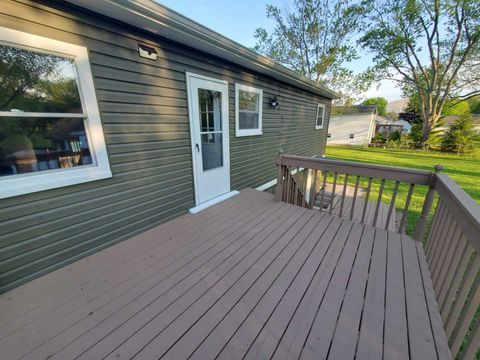 Tiny photo for 1048 Belle Plaine Avenue, Gurnee, IL 60031 (MLS # 12638153)