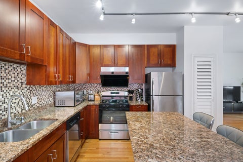Tiny photo for 338 E 25th Place, Chicago, IL 60616 (MLS # 12685056)