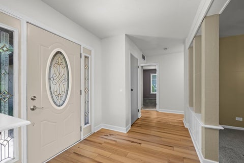 Tiny photo for 190 S Circle Avenue, Bloomingdale, IL 60108 (MLS # 12687065)