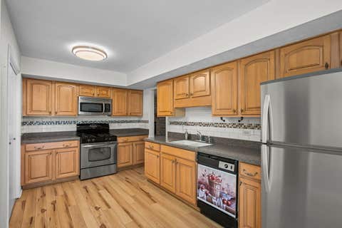 Tiny photo for 190 S Circle Avenue, Bloomingdale, IL 60108 (MLS # 12687065)