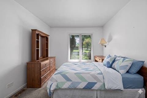Tiny photo for 190 S Circle Avenue, Bloomingdale, IL 60108 (MLS # 12687065)