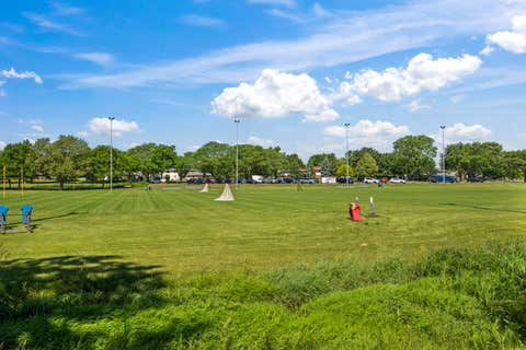 Tiny photo for 190 S Circle Avenue, Bloomingdale, IL 60108 (MLS # 12687065)
