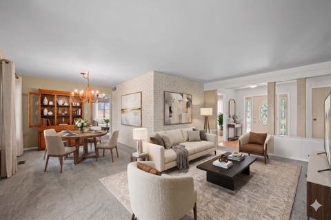 Tiny photo for 190 S Circle Avenue, Bloomingdale, IL 60108 (MLS # 12687065)