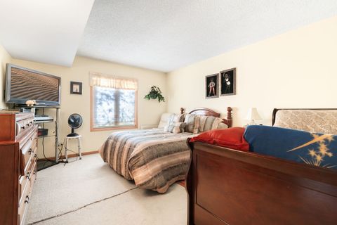 Tiny photo for 1S045 Spring Road #1D, Oakbrook Terrace, IL 60181 (MLS # 12536272)