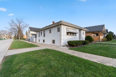 Tiny photo for 719 N 14th Avenue, Melrose Park, IL 60160 (MLS # 12607079)