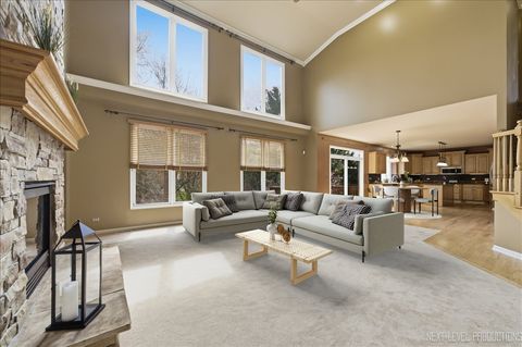 Tiny photo for 1098 Cleveland Avenue, Batavia, IL 60510 (MLS # 12550093)