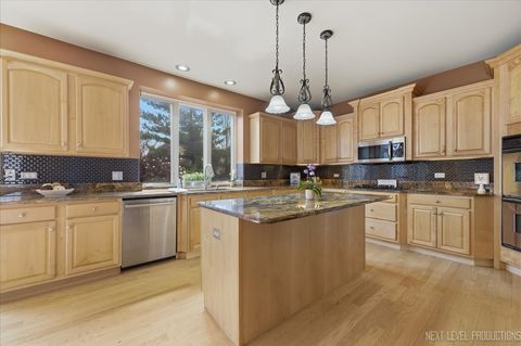 Tiny photo for 1098 Cleveland Avenue, Batavia, IL 60510 (MLS # 12550093)
