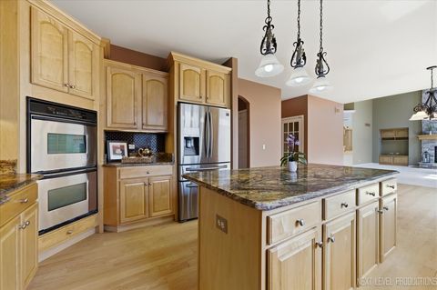 Tiny photo for 1098 Cleveland Avenue, Batavia, IL 60510 (MLS # 12550093)