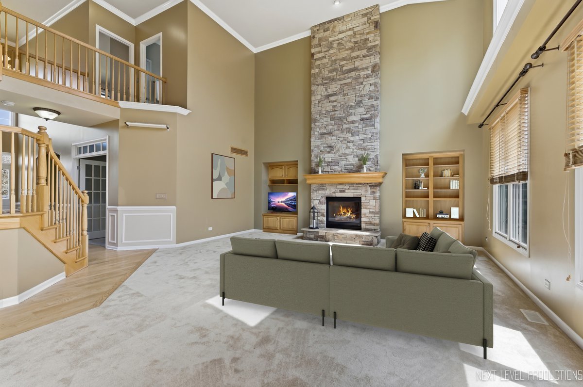 1098 Cleveland Avenue