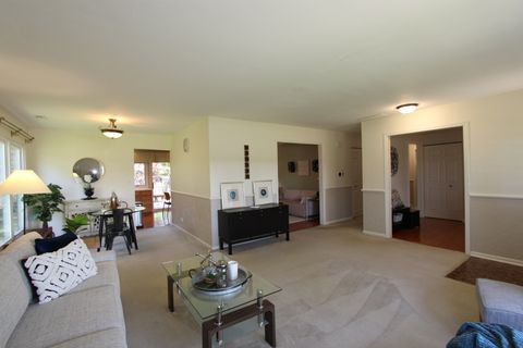 Tiny photo for 206 E Cunningham Drive, Palatine, IL 60067 (MLS # 12654279)