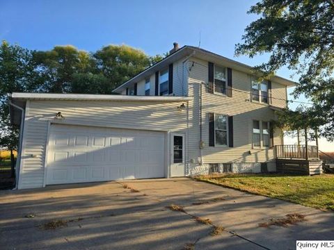 Tiny photo for 1594 E County Rd 1500, Carthage, IL 62321 (MLS # 12475227)