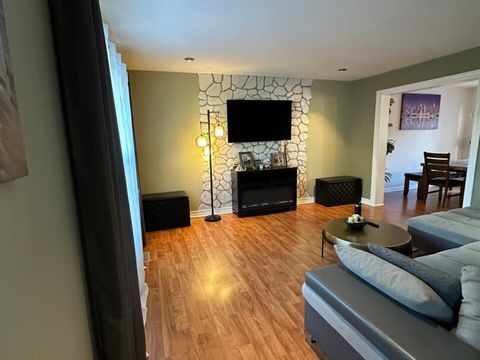 Tiny photo for 224 OAKWOOD Lane, Bloomingdale, IL 60108 (MLS # 12500832)