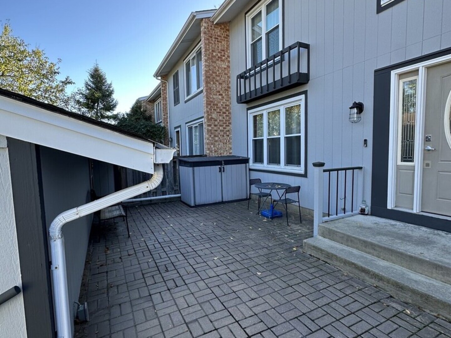 224 OAKWOOD Lane