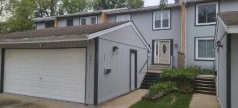 Tiny photo for 224 OAKWOOD Lane, Bloomingdale, IL 60108 (MLS # 12500832)