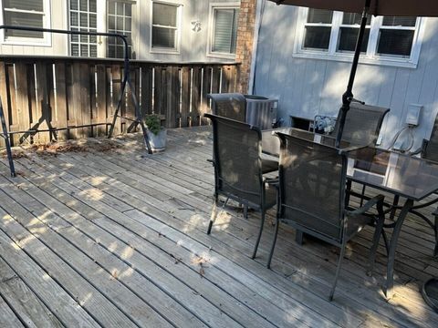 Tiny photo for 224 OAKWOOD Lane, Bloomingdale, IL 60108 (MLS # 12500832)