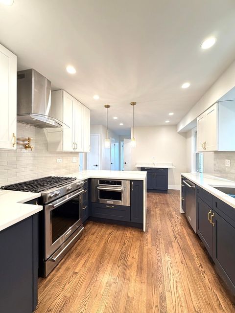 Tiny photo for 6356 W Giddings Street, Chicago, IL 60630 (MLS # 12574335)