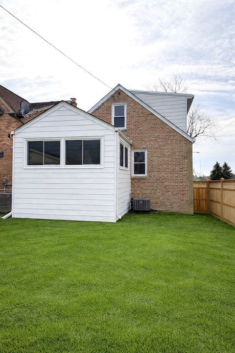 Tiny photo for 6356 W Giddings Street, Chicago, IL 60630 (MLS # 12574335)