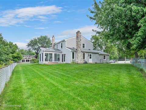 Tiny photo for 1139 Hampshire Court, Schaumburg, IL 60193 (MLS # 12737290)