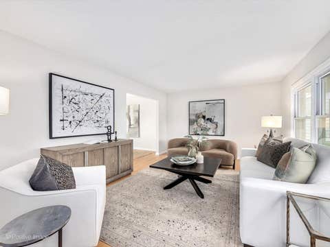 Tiny photo for 1139 Hampshire Court, Schaumburg, IL 60193 (MLS # 12737290)