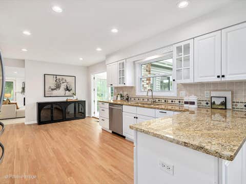 Tiny photo for 1139 Hampshire Court, Schaumburg, IL 60193 (MLS # 12737290)
