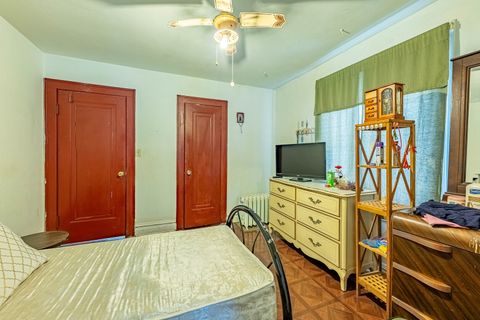 Tiny photo for 1820 Jenkinson Court, Waukegan, IL 60085 (MLS # 12531146)