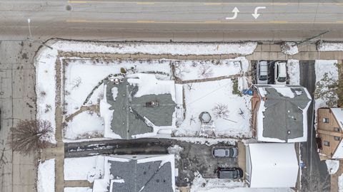 Tiny photo for 1820 Jenkinson Court, Waukegan, IL 60085 (MLS # 12531146)