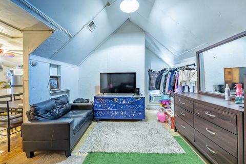 Tiny photo for 1820 Jenkinson Court, Waukegan, IL 60085 (MLS # 12531146)