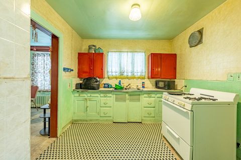 Tiny photo for 1820 Jenkinson Court, Waukegan, IL 60085 (MLS # 12531146)