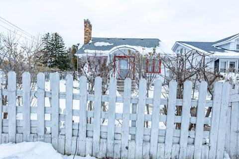 Tiny photo for 1820 Jenkinson Court, Waukegan, IL 60085 (MLS # 12531146)