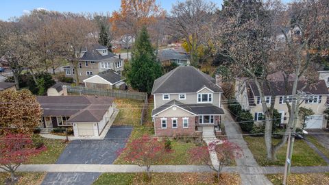Tiny photo for 2047 Wilmette Avenue, Wilmette, IL 60091 (MLS # 12528592)