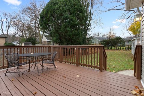 Tiny photo for 2047 Wilmette Avenue, Wilmette, IL 60091 (MLS # 12528592)