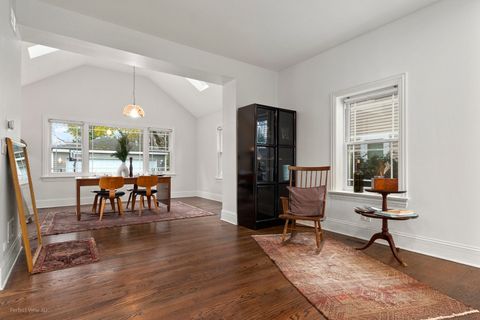 Tiny photo for 2047 Wilmette Avenue, Wilmette, IL 60091 (MLS # 12528592)