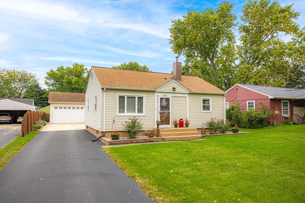 1216 JOHN ST, JOLIET, IL 60435 - Image 33d1e05f2e0d08f2ca9b7bd37692de98/910568092