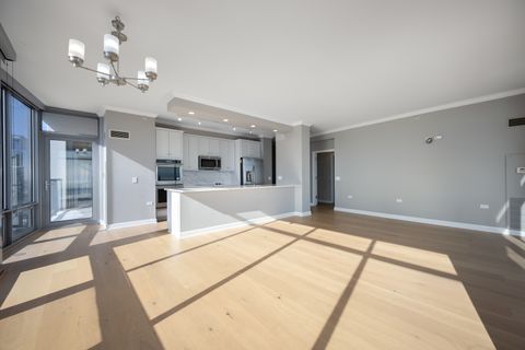 Tiny photo for 100 E 14th Street #2205, Chicago, IL 60605 (MLS # 12571561)