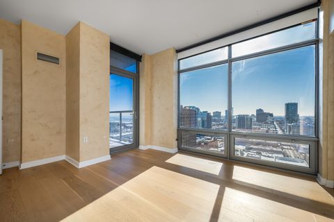 Tiny photo for 100 E 14th Street #2205, Chicago, IL 60605 (MLS # 12571561)
