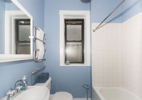 Tiny photo for 508 Madison Street #2S, Oak Park, IL 60302 (MLS # 12522095)