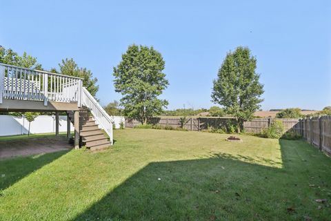 Tiny photo for 197 E Old Mill Trail, Antioch, IL 60002 (MLS # 12486164)