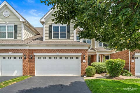 Photo of 1123 Pine Valley Court, Elgin, IL 60124 (MLS # 12737789)
