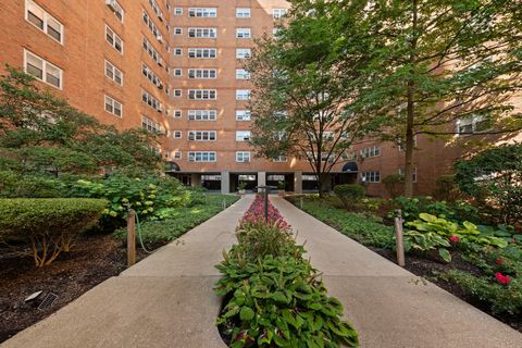 Tiny photo for 4960 N MARINE Drive #117, Chicago, IL 60640 (MLS # 12494702)