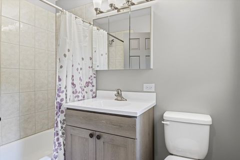 Tiny photo for 2016 Grove Lane, Cary, IL 60013 (MLS # 12406788)