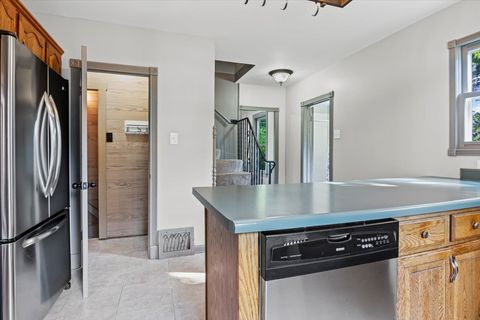 Tiny photo for 2016 Grove Lane, Cary, IL 60013 (MLS # 12406788)