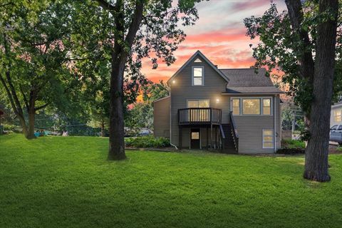 Tiny photo for 2016 Grove Lane, Cary, IL 60013 (MLS # 12406788)