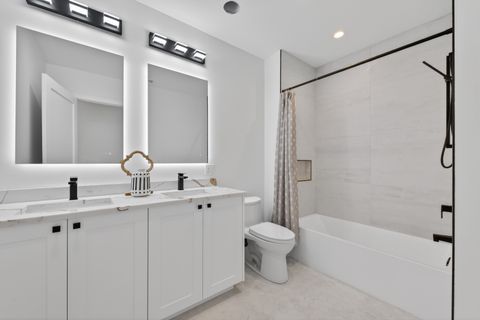Tiny photo for 1347 W Grand Avenue #4S, Chicago, IL 60642 (MLS # 12646777)