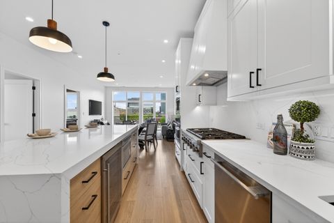 Tiny photo for 1347 W Grand Avenue #4S, Chicago, IL 60642 (MLS # 12646777)