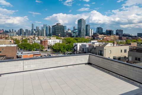 Tiny photo for 1347 W Grand Avenue #4S, Chicago, IL 60642 (MLS # 12646777)